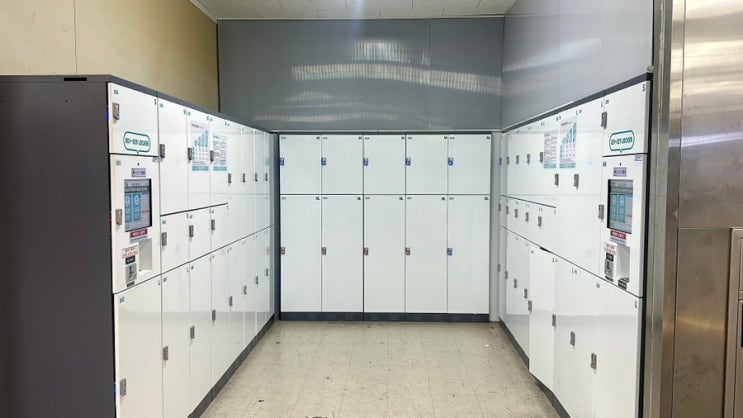  Hongik University Station baggage storage (location, fee, opening hours)