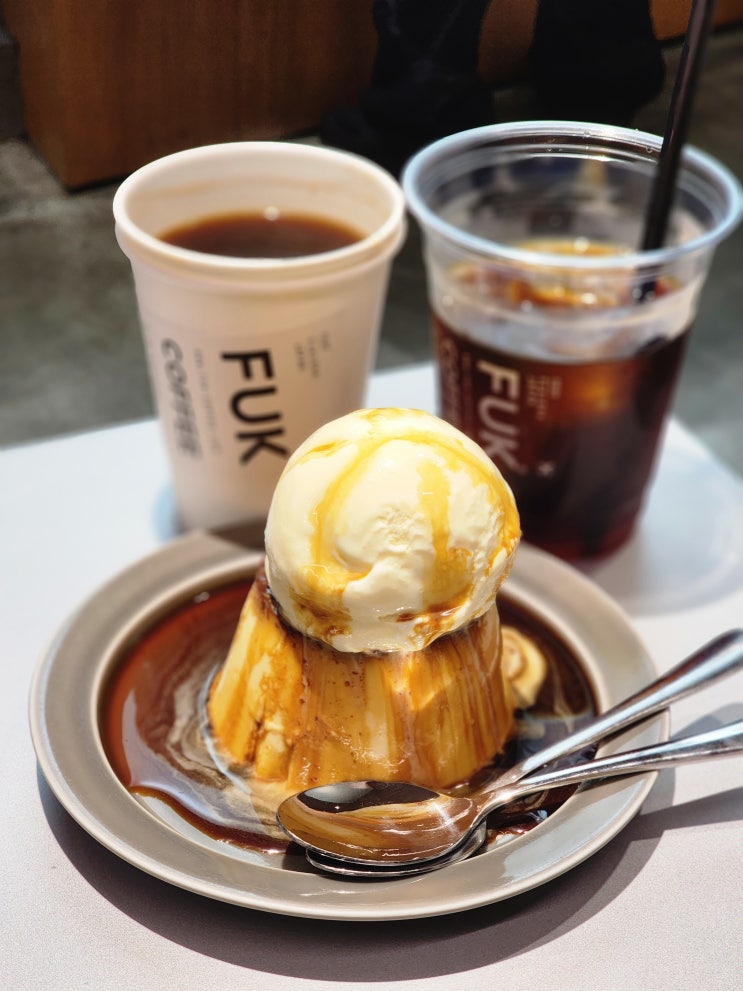 후쿠오카 하카타 카페 'FUK COFFEE' 푸딩, 콜드브루 맛집