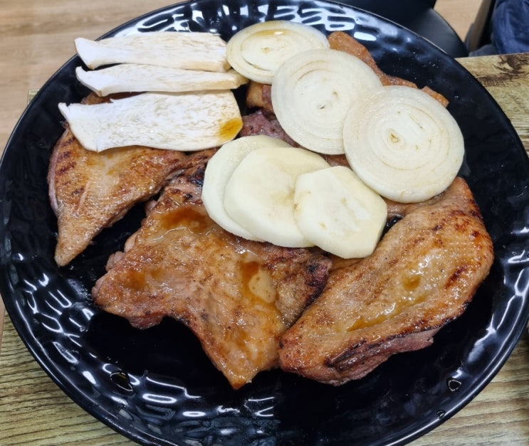  탐관오리 [제주 남원 맛집/오리양념 숯불구이/들깨칼국수]