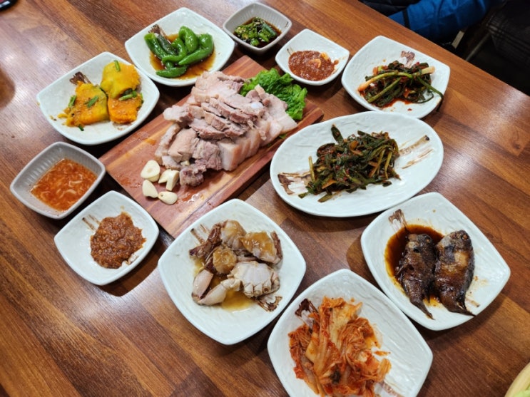  제주 대표 맛집 오랜 전통의 제주도 향토음식점 유리네.