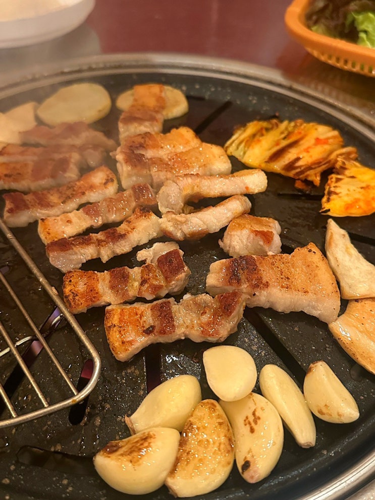  재송동 고기 맛집 용이네 뒷고기 재오픈 이벤트까지