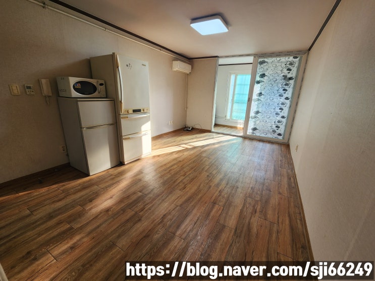  파주 탄현면 법흥리 원룸 월세 300/30만 전망 좋고 채광 좋은 남향집 3층 풀옵션 넓은 원룸, 통일동산 신세계첼시아울렛 갈현리 원룸 임대