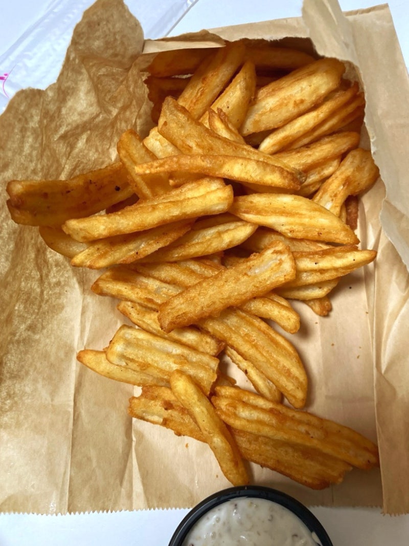 서울_은평] 레드앤그린버거 | 감자튀김찐맛집, 구산역수제버거맛집, 배달메뉴추천 : 네이버 블로그, image size:800x1067