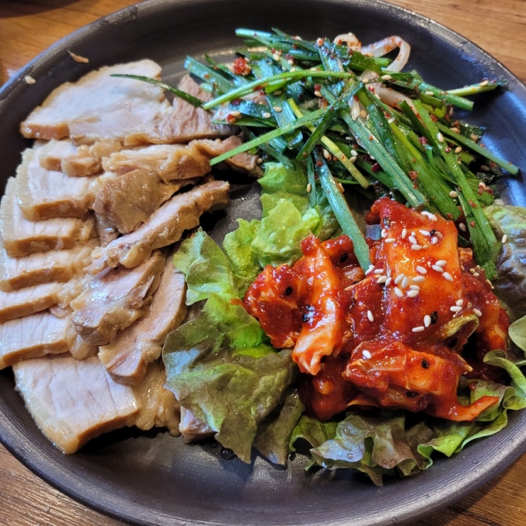  황해도 순대국밥 강남역 신분당선 국밥 족발 맛집