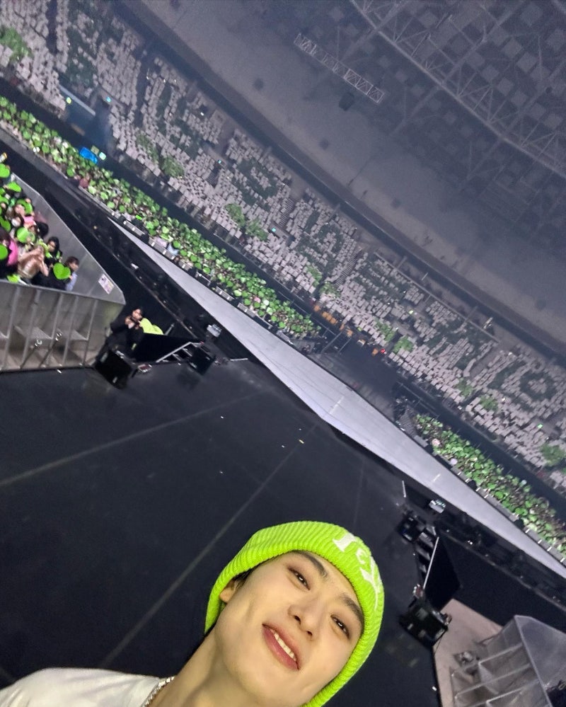 231127 nct127 _jeongjaehyun 재현 인스타그램 버블 도영 도스타 위버스 screen X 엔시티 네이션 시네마....