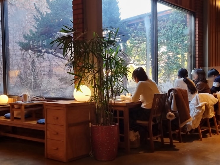 일산 단팥빵이 유명한 설문단팥빵에서 테이크아웃 후 분위기 좋은 카페 설문커피에서 커피 한 잔 일산 단팥빵이 유명한 설문단팥빵에서 테이크아웃 후 분위기 좋은 카페 설문커피에서 커피 한 잔