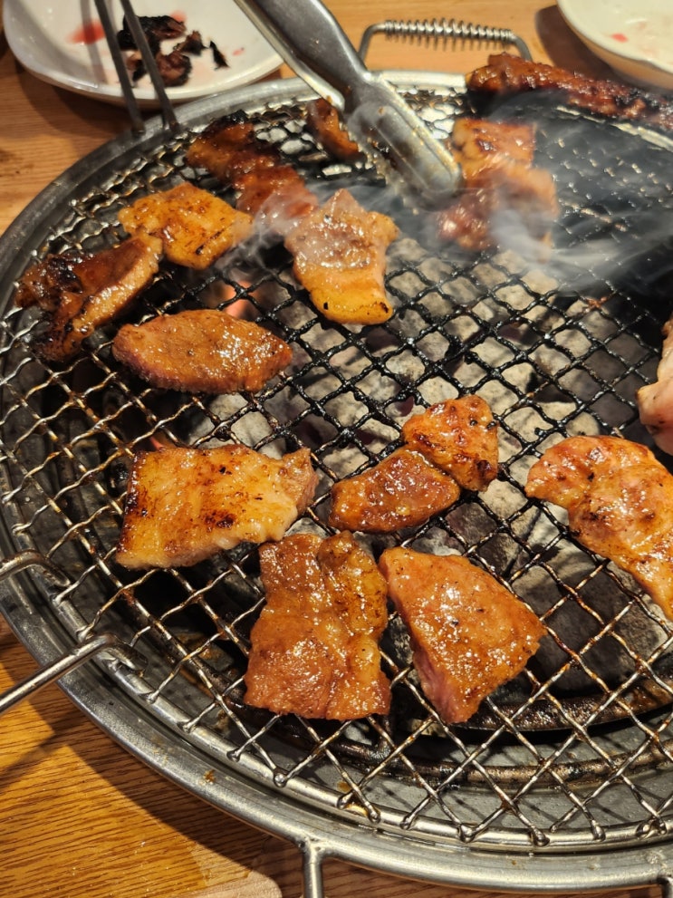  연말 모임 회식 장소로 좋은 이수역 무한리필 맛집 명륜진사갈비 서울사당점