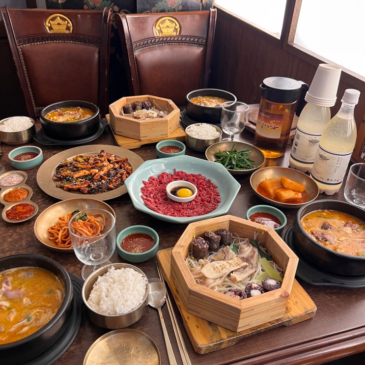  을지로3가역맛집 모두가 호감이라고 외친 순대국 식당 청와옥, 점심 가야겠지
