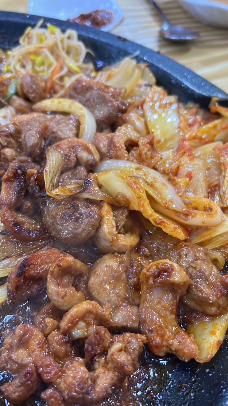  오창 맛집 오리주물럭 학봉 오리 오창오리맛집 오리로스 청주오리훈제 한방백숙 단체석