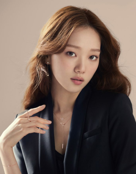 イ・ソンギョン プロフィール フィルモグラフィー情報