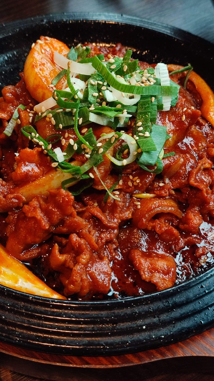 [경기도/성남시/수내역맛집] 제육볶음에 김치찌개?! 평생이라도 먹을 수 있어! 고기를 굽다