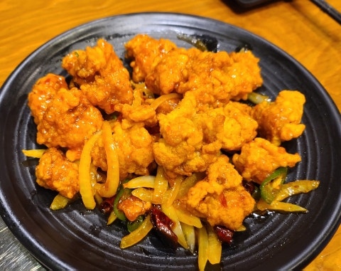  화성시청 맛집, 가지튀김과 깐풍기가 맛있는 천하향양꼬치 화성시청본점