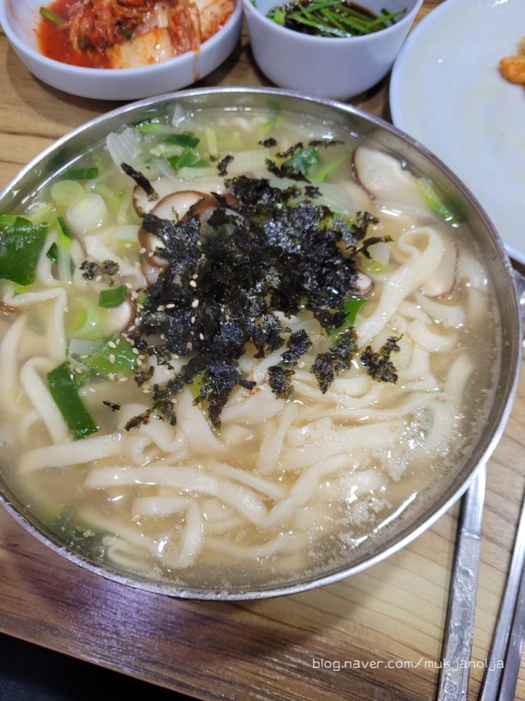  안양중앙시장 맛집 '버섯칼국수' '호이 호떡' 배 터지게 후식까지 완료