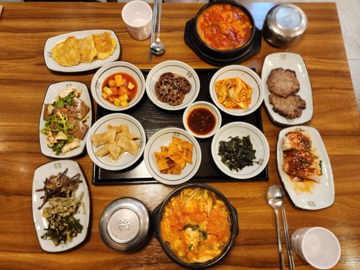  청주 한정식 현대백화점 충청점 맛집 미식정순두부 맛있어요