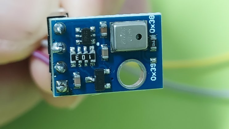  ESP32에서 고정밀 온도, 습도센서인 AHT10 사용하기 - I2C 방식