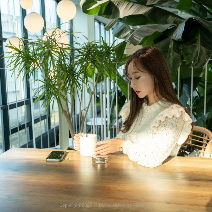 고급 광채 감도는 올드머니 메이크업 설화수 퍼펙팅 쿠션 촉촉한 겨울쿠션 추천 고급 광채 감도는 올드머니 메이크업 설화수 퍼펙팅 쿠션 촉촉한 겨울쿠션 추천