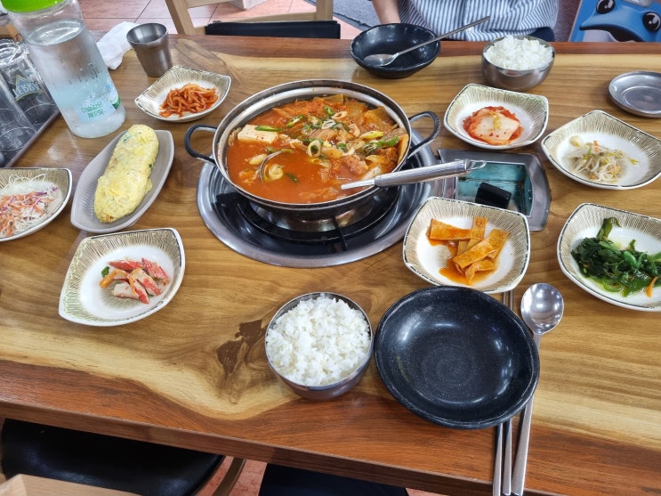  여수 현지인 백반 맛집 고향집뚝배기