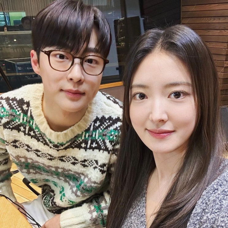 이세영-배인혁, 새 드라마 키스신 스포..."평범한 키스신 아냐, 침대에서 벗고 난리나" 이세영-배인혁, 새 드라마 키스신 스포..."평범한 키스신 아냐, 침대에서 벗고 난리나"