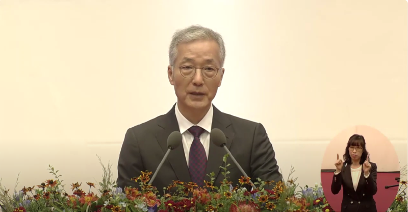 2016년 서울대 졸업식 축사 김인권 애양병원 원장 : "너무 좋은 직장 찾지 말고, 열심히 즐겁게....