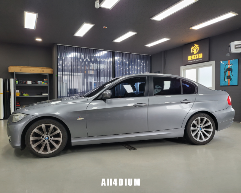 BMW E90 3시리즈 화사한 라임그린 전체랩핑 시공 / [올포디움 천안아산 본점]