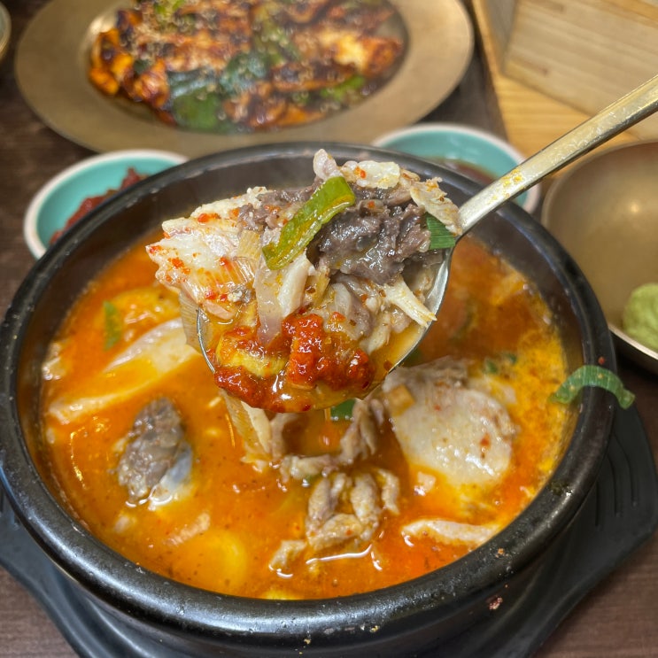  군자역 맛집 매일 점심을 행복하게 만들어주는 광진구 순대국 식당 청와옥