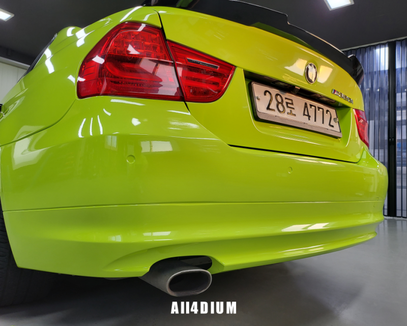 BMW E90 3시리즈 화사한 라임그린 전체랩핑 시공 / [올포디움 천안아산 본점]