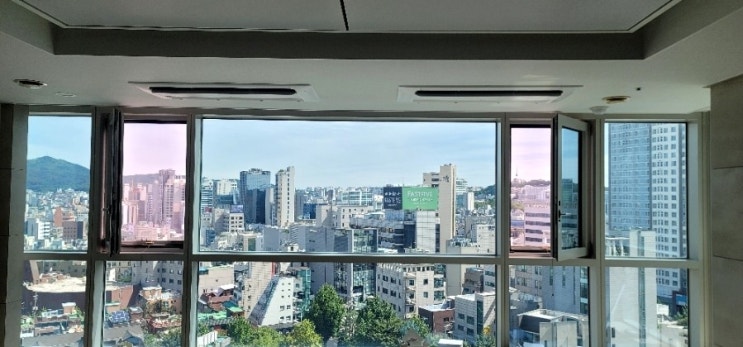 서교동 합정 메세나 폴리스 주상복합 천정형  에어컨 커버 / 판넬 교체,세척
