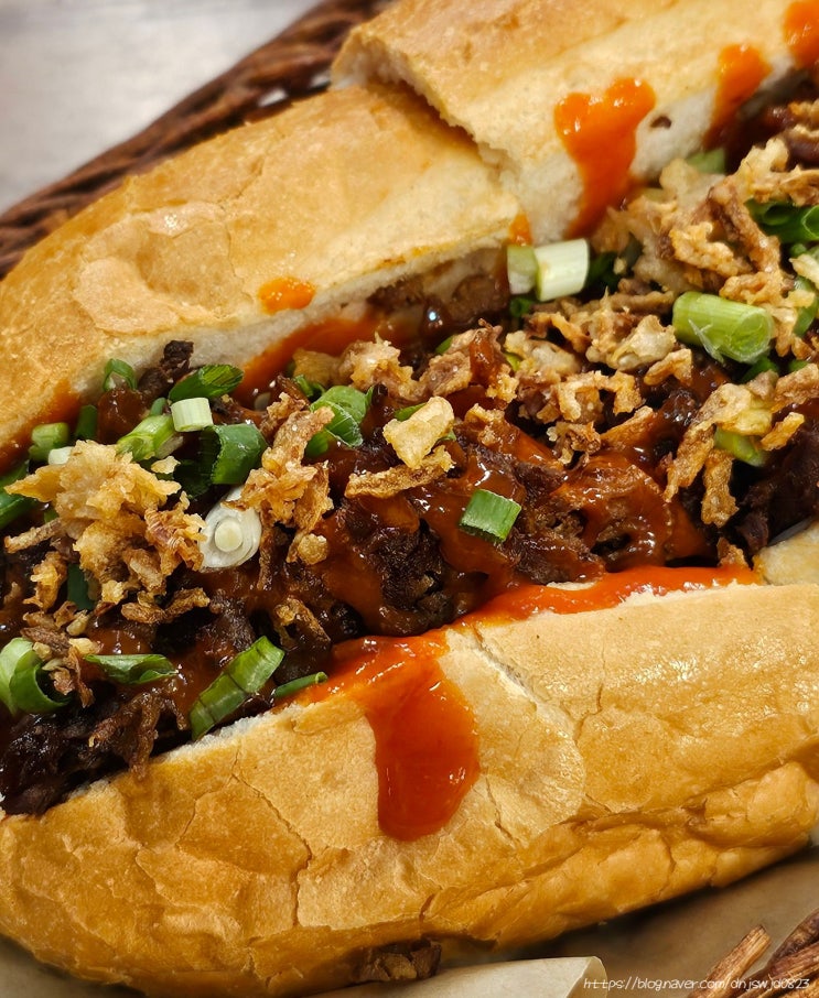  판교역 쌀국수 맛집 까몬 뜨끈한 국물에 반미샌드위치 솔직후기