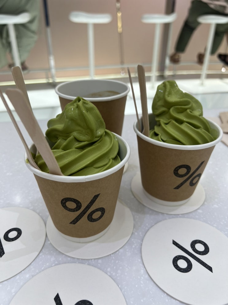  태국 아이콘시암 응카페 (%퍼센트 아라비카)/ 팁싸마이 오렌지주스 필수코스!