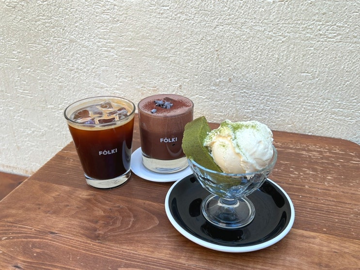  안국 서촌 카페 폴키 FOLKI 내돈내산ㅣ감성카페 디저트 맛집