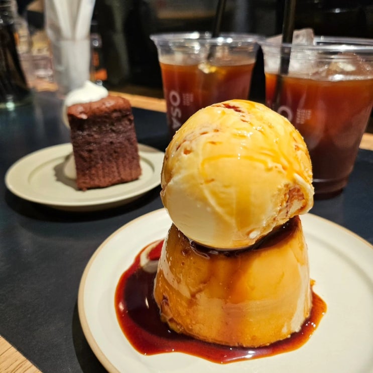  일본 여행 4: 여행 2차, 오사카 우메다 어느 골목길과 OSA COFFEE ️에서 푸딩 뿌시기
