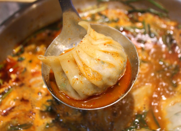 불당동 맛집 <<b>훈장</b>만두전골 천안불당점> 천안시청 <b>가족</b>모임... 