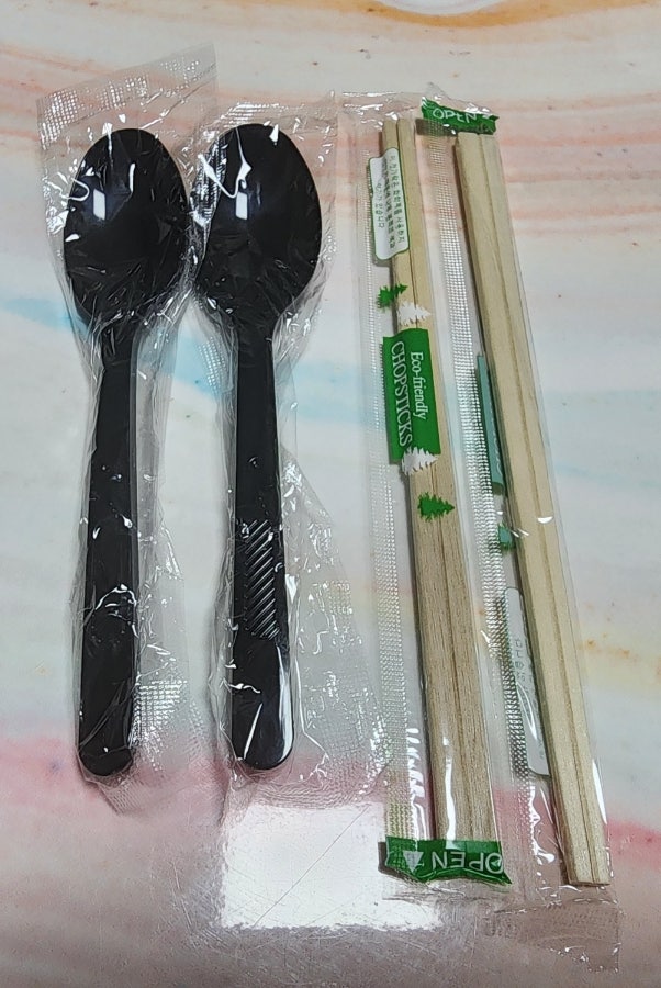 굽네치킨 안산일동점 사진 3