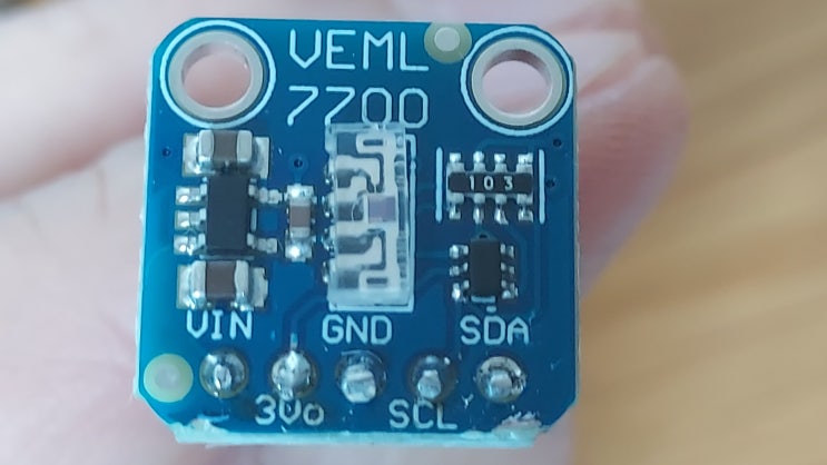  ESP32에서 VEML 7700 조도 센서 사용하기