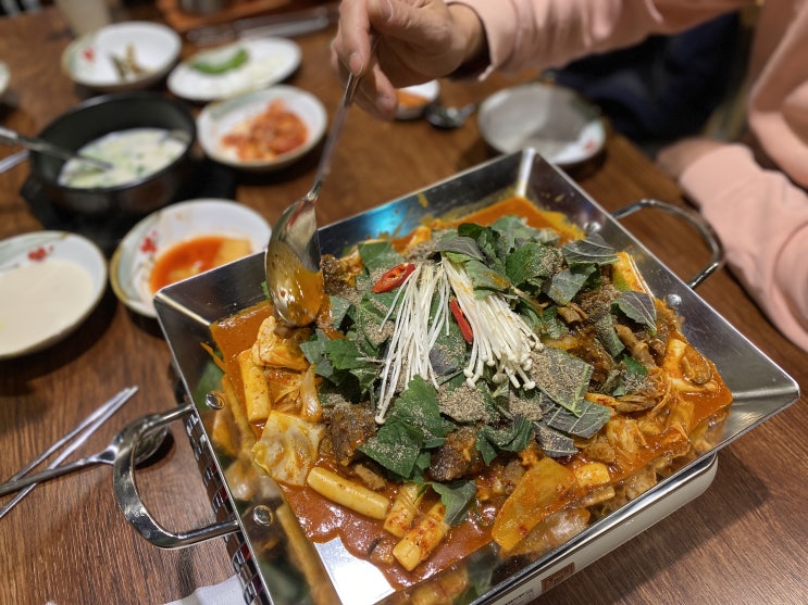  화성 순댓국 신의주찹쌀순대 수원대점