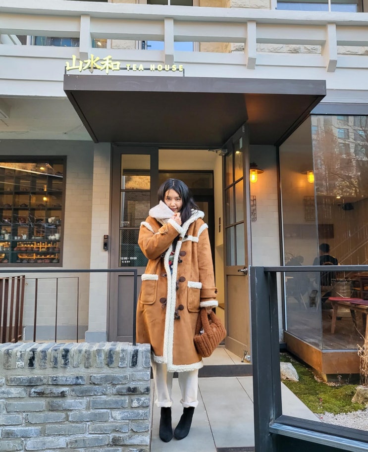 채정안 시엔느 sienne 겨울 무스탕 더플 카멜 코트 가격 정보! 채정안 시엔느 sienne 겨울 무스탕 더플 카멜 코트 가격 정보!