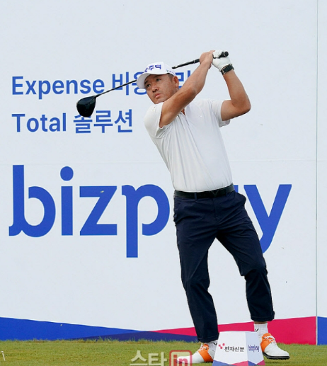 PGA <b>챔피언스</b> 투어 도전 <b>최호성</b>, 2라운드까지 공동 6위