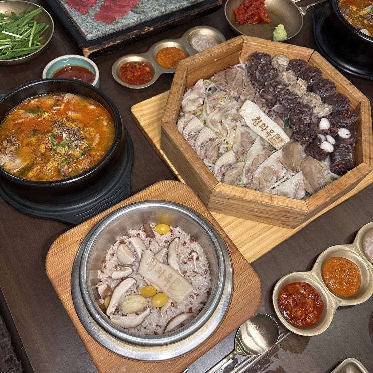  송파 맛집 방이동 순대국밥집 청와옥에서 속쓰림 해결 ft.해장국