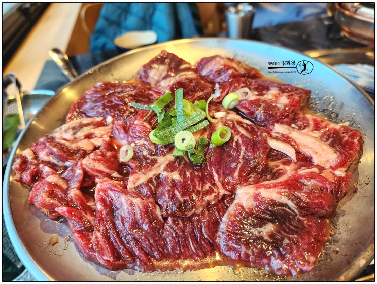 신정네거리고기 [ 육갑식당 ] 목동단체회식 장소로 좋은 애견 동반 가능 식당