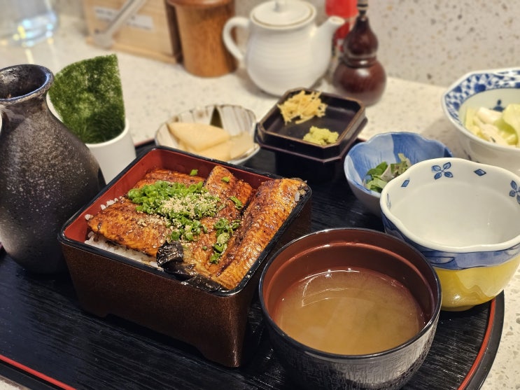 연남동 맛집ㅣ심원에서 맛있는 장어덮밥으로 몸보신하기!