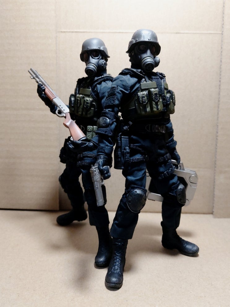  GMTOYS 1/12 바이오하자드 RE2 사신 헝크 액션피규어