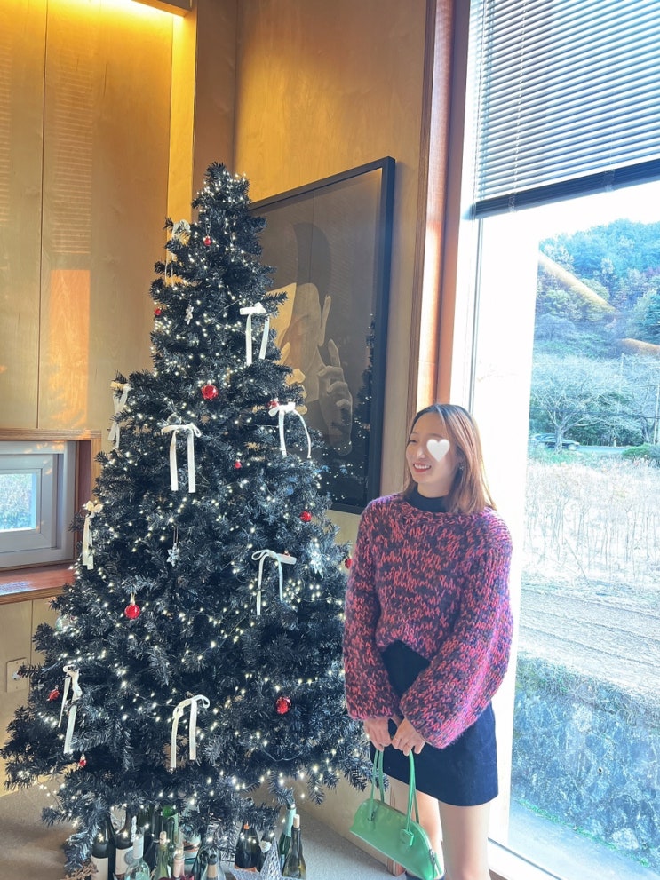  오랜만에 데이트룩ෆ 호기롭게 나왔으나 체력이,,,