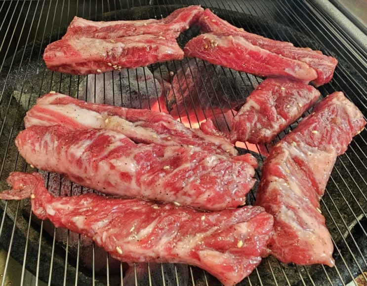  양념갈비살이 맛있는 갓성비 오산 운봉숯불소갈비살전문점