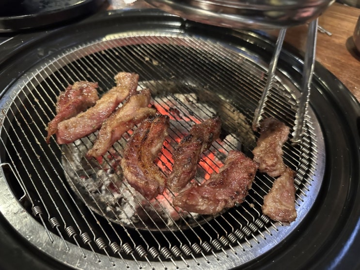  왕십리 회식장소 서비스 된장찌개까지 맛있던 72석 숯불구이 전문점 “도선갈비”
