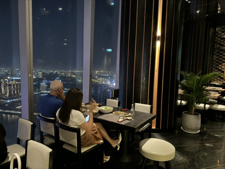  호치민여행 [ Sorae 소래 ] 분위기와 전망 좋은 데이트 맛집 내돈내산 와인 후기
