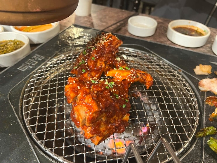  서촌 고기 맛집 뼈탄집 내돈내산ㅣ재방문은 안할듯