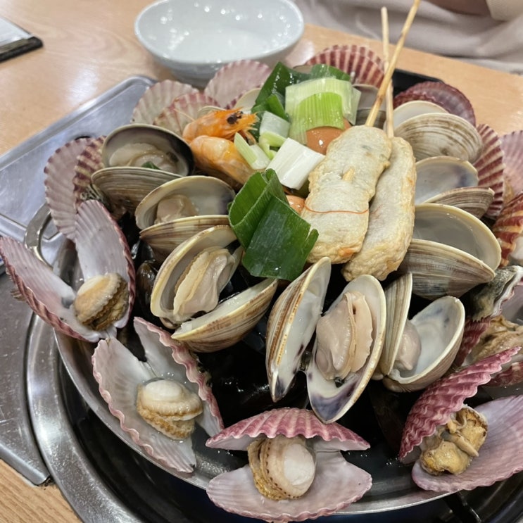  영종도 맛집 고래해물칼국수 조개전골!