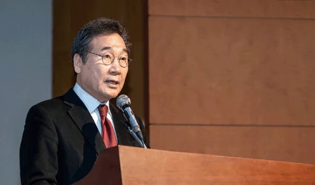 친낙계 싱크탱크도 제안한 ‘신당’… 이낙연이 망설이는 이유