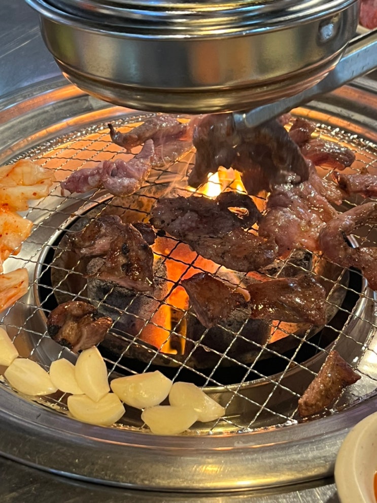  시흥 정왕동 돼지고기 부속 전문점 추천 '엉댕이돼지부속'