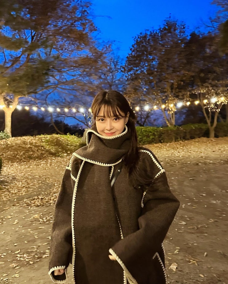 권나라 TOTEME 토템 여성 스카프 자켓 겨울 코트 정보